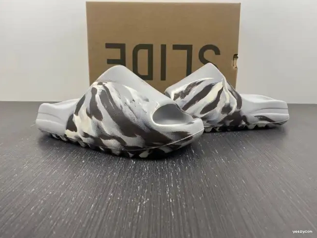 Adidas GZ5553 Slide Yeezy 0612